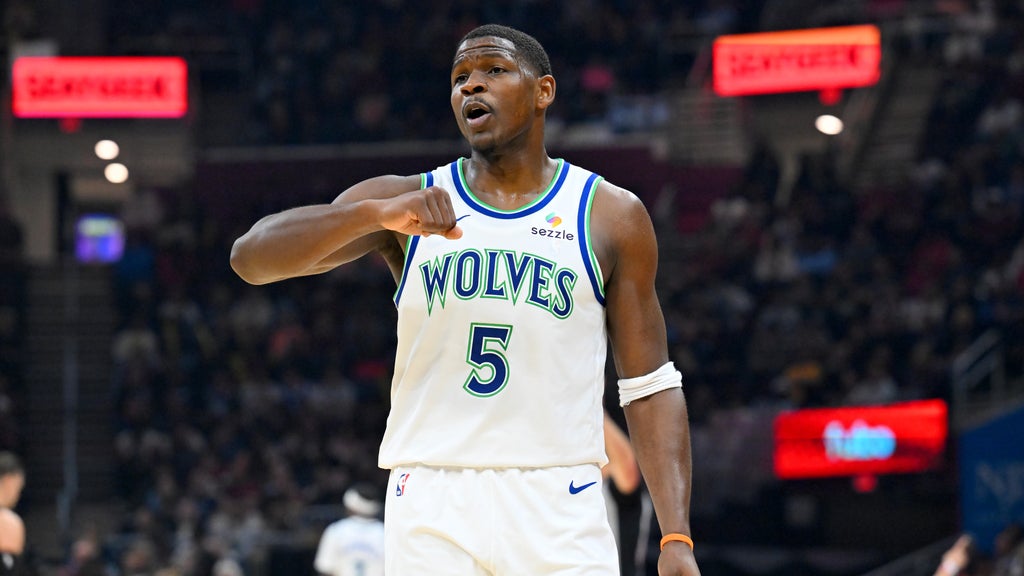 Timberwolves star Anthony Edwards to undergo knee procedure, will miss up to 2 months, ESPN sources says — Stillwater Sports news
